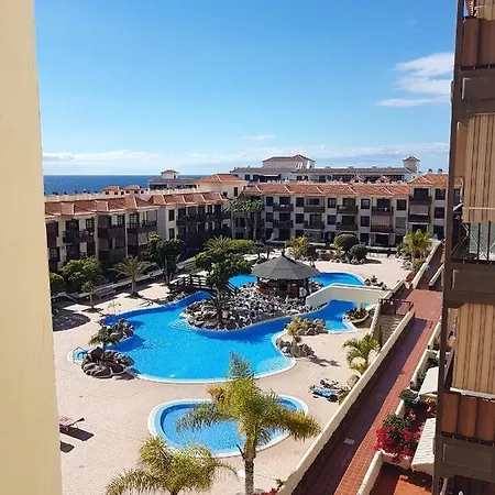 Apartment With One Bedroom In Arona With Wonderful Sea View Shared Pool Furnished Balcony 1 Km From The Beach Appartement *